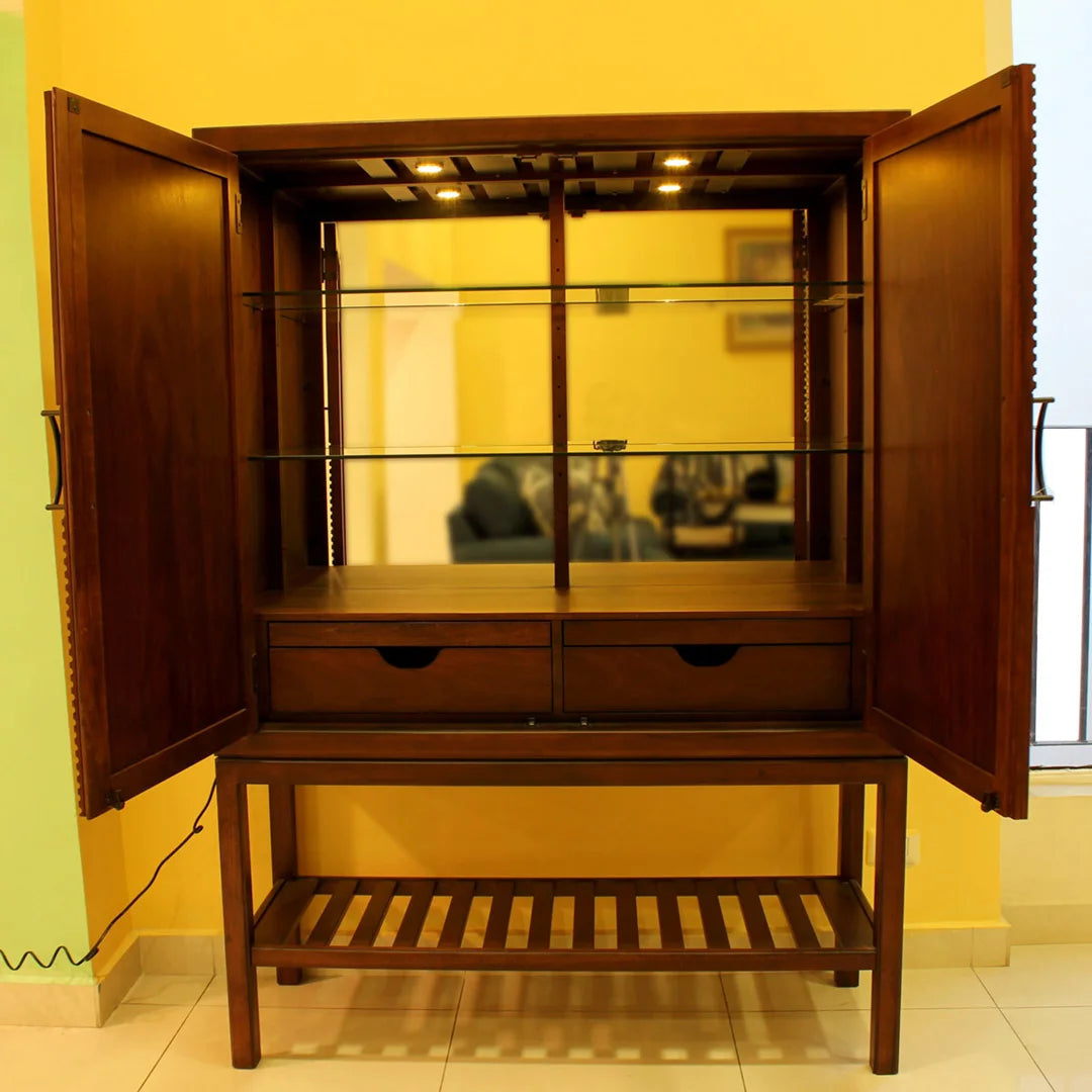 GABINETE BAR SILHOUETTE LUJOSO