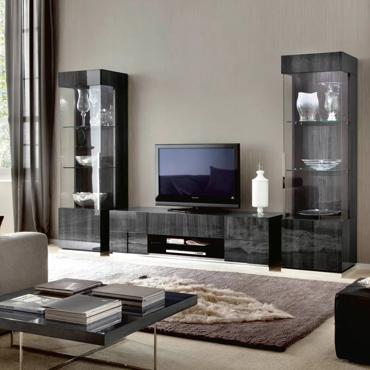 Mueble de TV Montecarlo. Muebles Italianos