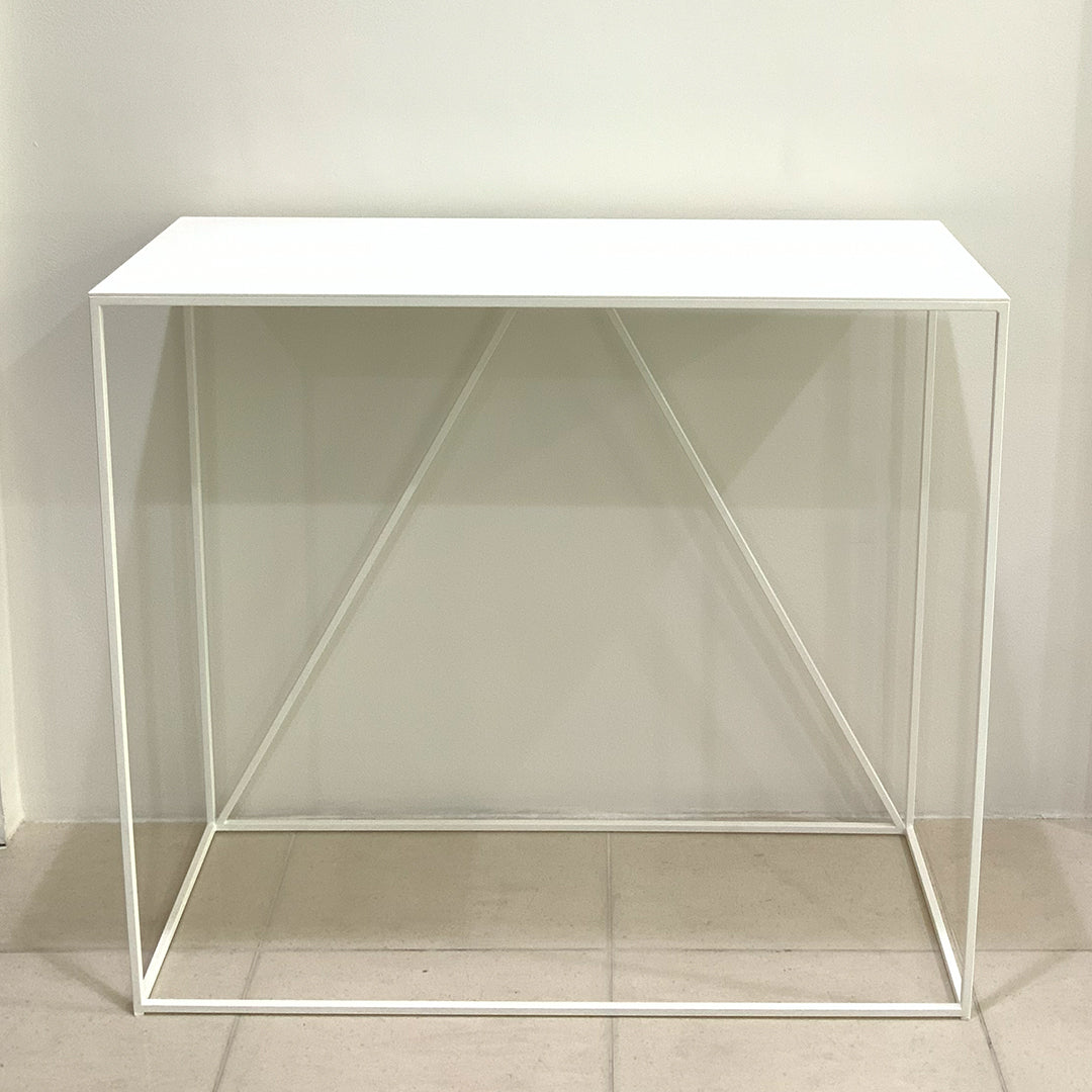 Consola thin blanca